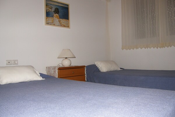 Foto van Villa in Lefkogia bij Souda Strand - Vakantiehuis in Lefkogia - BedRoom