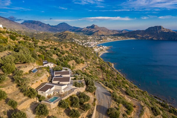 Foto van Villa in Plakias met privézwembad en zeezicht - Vakantiehuis in Plakias - Outdoor