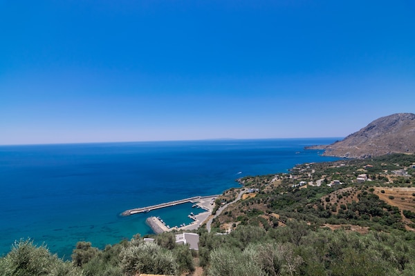 Foto van Villa in Plakias met privézwembad en zeezicht - Vakantiehuis in Plakias - AreaSummer20KM