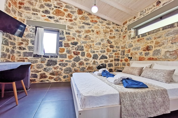 Foto van Villa in Plakias met Privézwembad en Uitzicht - Vakantiehuis in Plakias - BedRoom