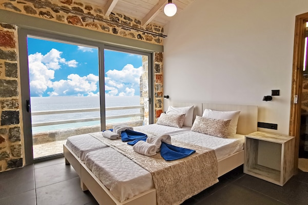 Foto van Villa in Plakias met Privézwembad en Uitzicht - Vakantiehuis in Plakias - BedRoom