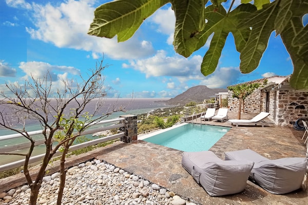 Foto van Villa in Plakias met Privézwembad en Uitzicht - Vakantiehuis in Plakias - PoolOfHouse