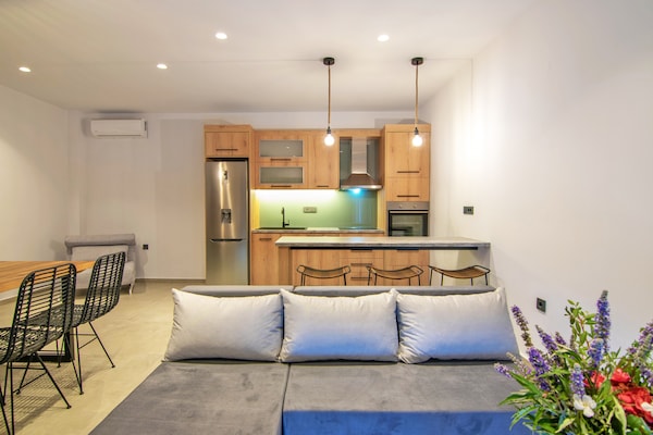 Foto van Villa in Sellia met Zwembad en Uitzicht - Vakantiehuis in Sellia - LivingRoom