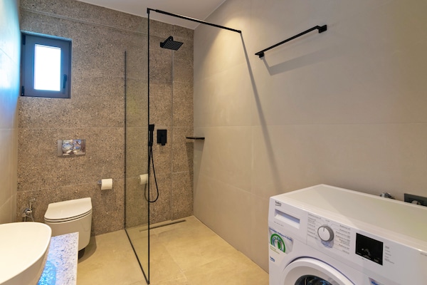 Foto van Villa in Sellia met privézwembad & zeezicht - Vakantiehuis in Sellia - BathRoom