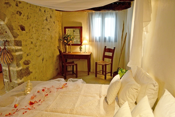 Foto van Villa op Kreta met Zwembad & Strand dichtbij - Vakantiehuis in Rodakino - BedRoom