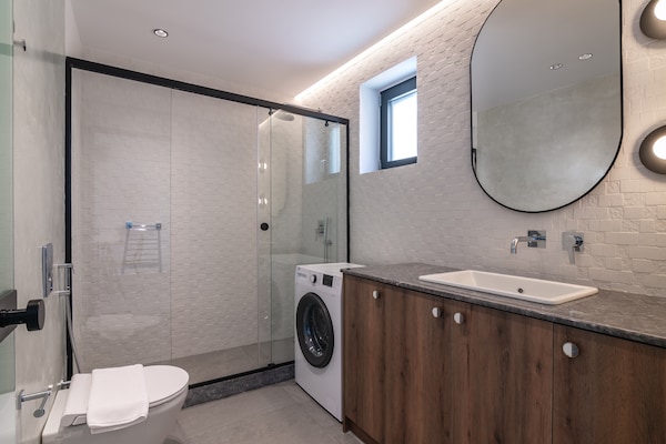 Foto van Vakantiehuis op Kreta met zwembad bij Souda - Vakantiehuis in Plakias - BathRoom