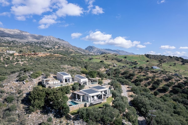 Foto van Vakantiehuis op Kreta met zwembad bij Souda - Vakantiehuis in Plakias - Outdoor