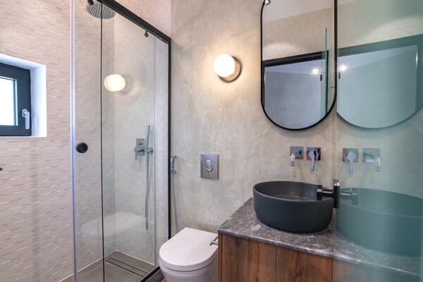 Foto van Villa in Plakias met Privézwembad & Strand - Vakantiehuis in Plakias - BathRoom