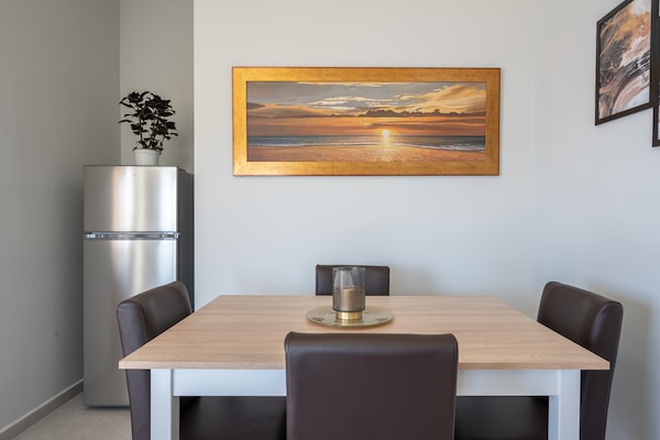 Foto van Villa in Plakias met Zwembad en Strand - Vakantiehuis in Plakias - DiningRoom