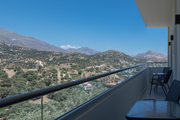 Foto van Villa in Plakias met Zwembad en Strand - Vakantiehuis in Plakias - TerraceBalcony