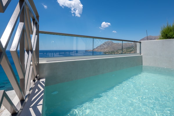 Foto van Villa in Plakias met Zwembad en Strand - Vakantiehuis in Plakias - PoolOfHouse