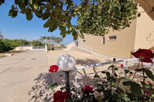 Foto van Villa in Adelianos Kampos met Privézwembad - Vakantiehuis in Adelianos Kampos - Outdoor