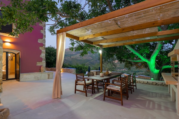 Foto van Villa met zwembad in Rethymno - Vakantiehuis in Rethymno - TerraceBalcony