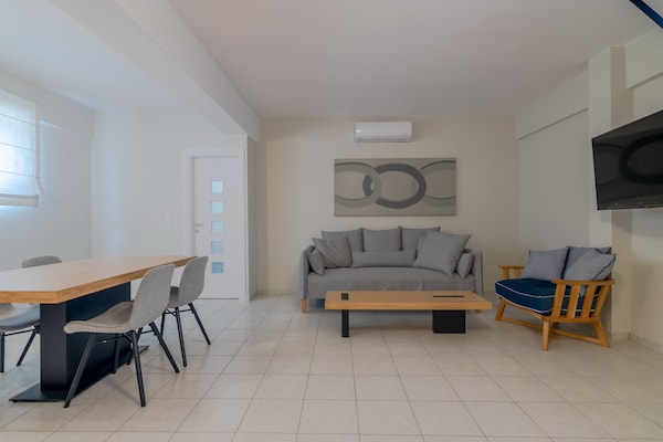 Foto van Villa in Sfakaki met Privézwembad & Uitzicht - Vakantiehuis in Sfakaki - LivingRoom