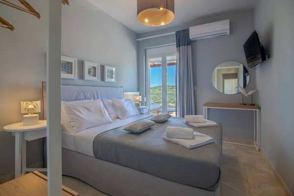 Foto van Villa in Sfakaki met Privézwembad & Uitzicht - Vakantiehuis in Sfakaki - BedRoom