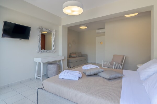 Foto van Villa in Sfakaki met Privézwembad & Uitzicht - Vakantiehuis in Sfakaki - BedRoom