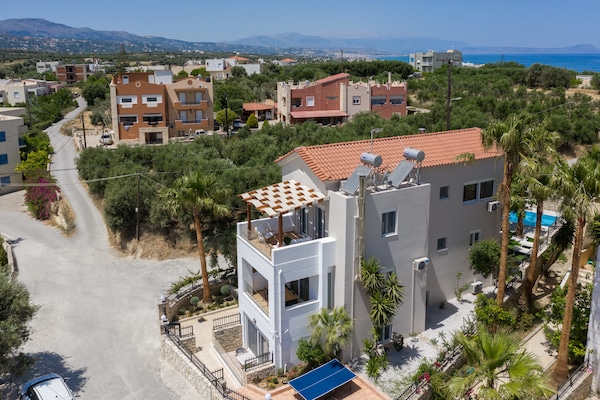 Foto van Villa in Sfakaki met Privézwembad & Uitzicht - Vakantiehuis in Sfakaki - Outdoor