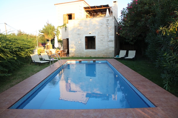 Foto van Villa in Prines met Uitzicht op Witte Bergen - Vakantiehuis in Prinès, Rhethymno - ExteriorWinter