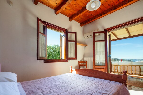Foto van Villa in Prines met Uitzicht op Witte Bergen - Vakantiehuis in Prinès, Rhethymno - Ambiance