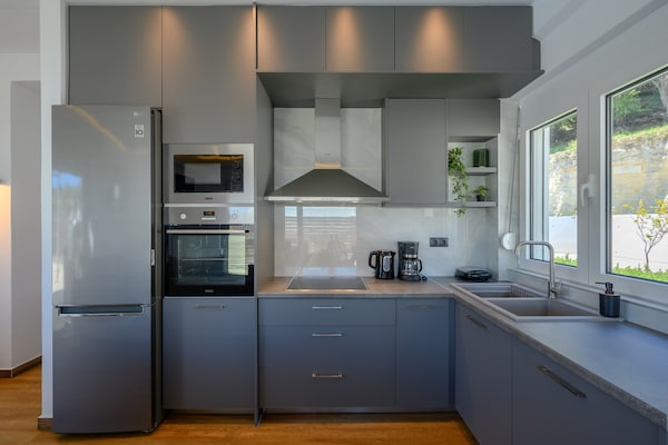 Foto van villa in Agia Triada heeft 2 slaapkamers - Vakantiehuis in Agia Triada - Kitchen