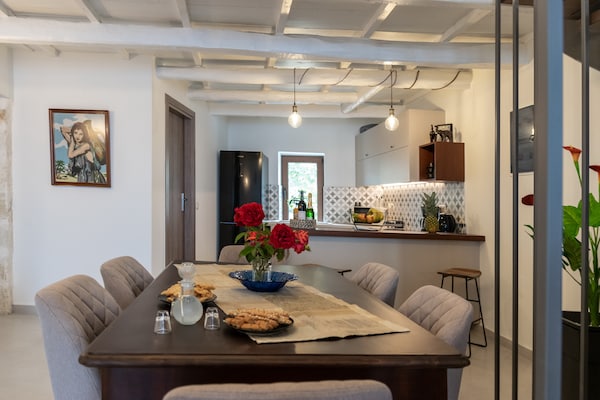 Foto van Villa met 3 slaapkamers in Maroulas - Vakantiehuis in Maroulas - DiningRoom