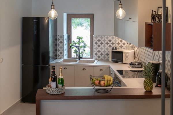 Foto van Villa met 3 slaapkamers in Maroulas - Vakantiehuis in Maroulas - Kitchen