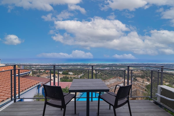 Foto van Villa met 3 slaapkamers in Maroulas - Vakantiehuis in Maroulas - Outdoor