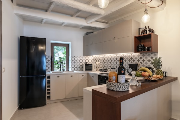 Foto van Villa met 3 slaapkamers in Maroulas - Vakantiehuis in Maroulas - Kitchen