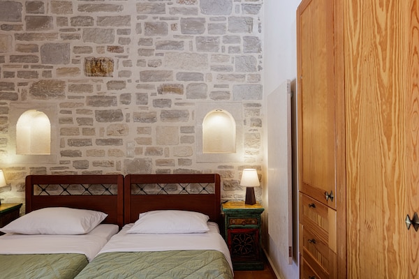 Foto van Villa in Adelianos Kampos - Vakantiehuis in Adelianos Kampos - BedRoom