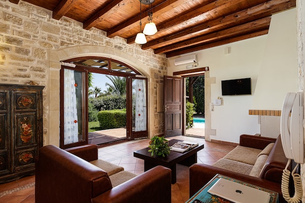 Foto van Villa in Adelianos Kampos - Vakantiehuis in Adelianos Kampos - LivingRoom