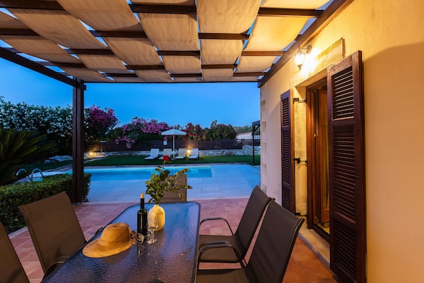 Foto van Villa in Adelianos Kampos - Vakantiehuis in Adelianos Kampos - TerraceBalcony