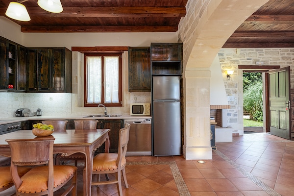 Foto van Villa in Adelianos Kampos - Vakantiehuis in Adelianos Kampos - Kitchen