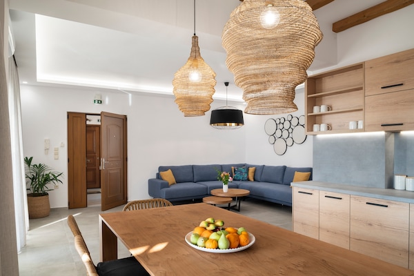 Foto van Luxe vakantiehuis in Nea Magnisia - Vakantiehuis in Nea Magnisia - LivingRoom