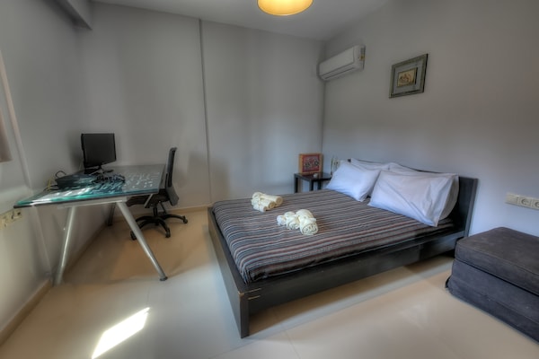 Foto van Elegante landelijke villa met zwembadretraite - Vakantiehuis in Rethymno - BedRoom