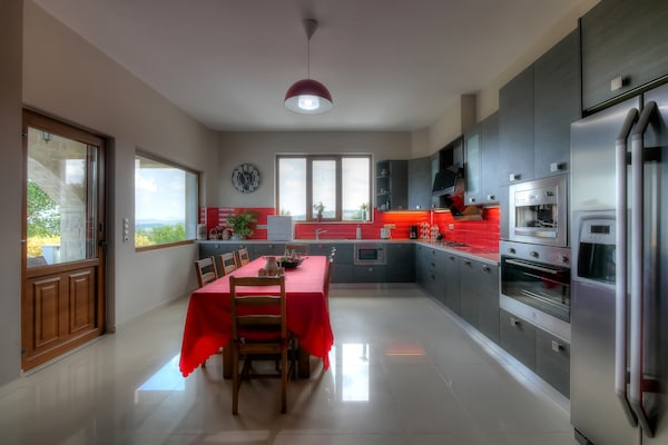 Foto van Elegante landelijke villa met zwembadretraite - Vakantiehuis in Rethymno - Kitchen
