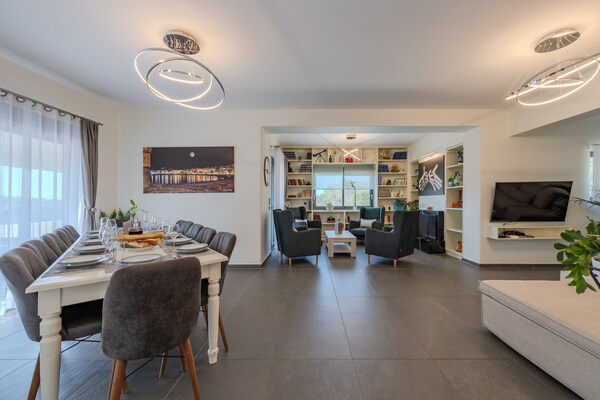 Foto van Luxe familievilla in de stad Rethymno - Vakantiehuis in Rethymno Town - DiningRoom