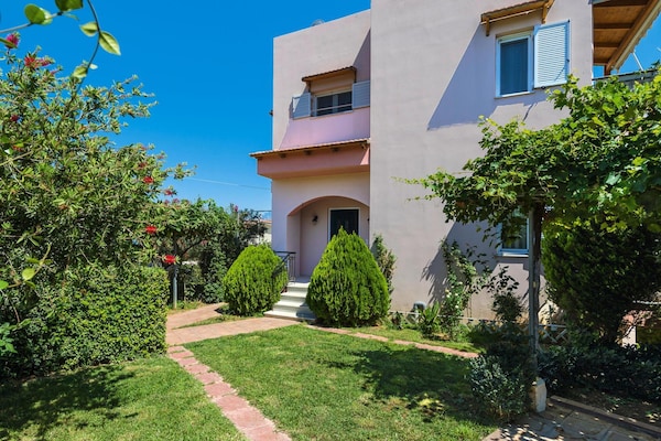 Foto van Vakantiehuis, Marathokefala bij Kolimbari - Vakantiehuis in Marathokefala - ExteriorSummer
