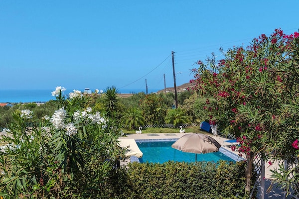 Foto van Vakantiehuis, Marathokefala bij Kolimbari - Vakantiehuis in Marathokefala - PoolOfHouse