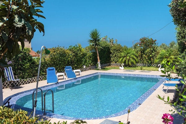 Foto van Vakantiehuis, Marathokefala bij Kolimbari - Vakantiehuis in Marathokefala - PoolOfHouse