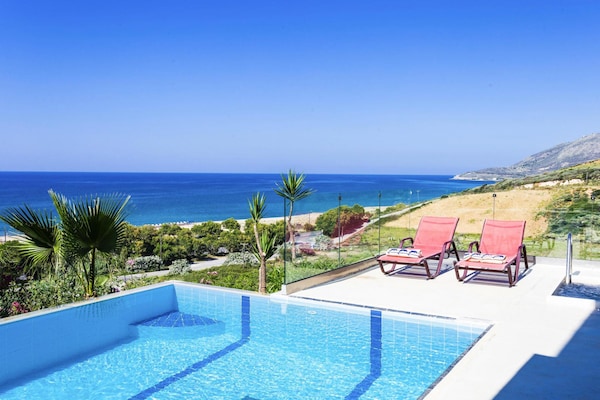 Foto van Villa in Episkopi met tuin - Vakantiehuis in Episkopi - PoolOfHouse