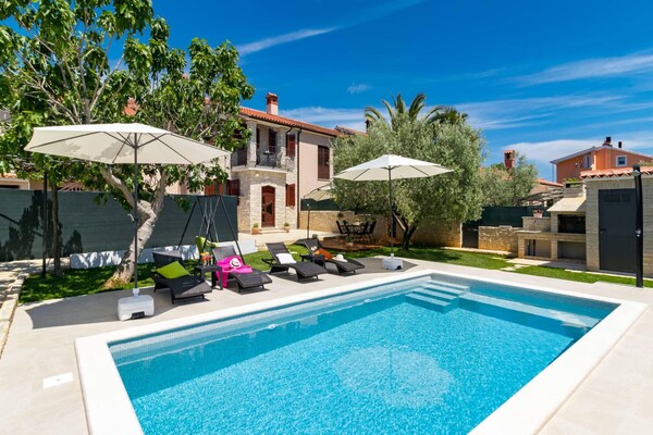 Foto van Villa Pietra, een huis gelegen in Galižana. - Vakantiehuis in Croatia - PoolOfHouse