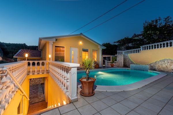 Foto van Villa in Ripenda Kras met zwembad en sauna - Vakantiehuis in Labin - PoolOfHouse