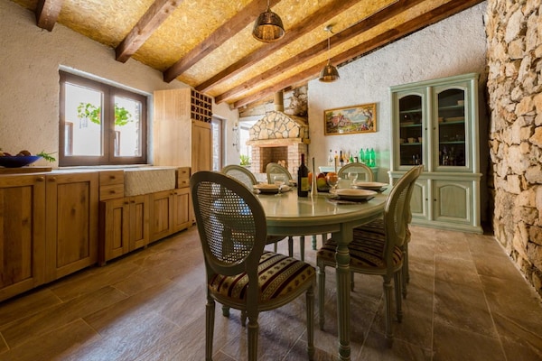 Foto van Vakantiehuis in Birbir bij Strand en Zwembad - Vakantiehuis in Bribir - Facilities