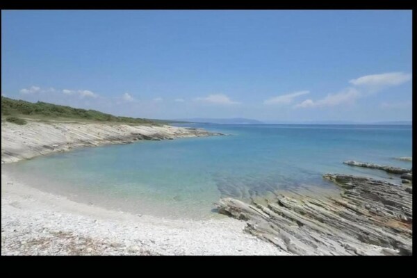 Foto van Appartement in Bibinje met zwembad bij zee - Vakantiehuis in Bibinje - AreaSummer20KM