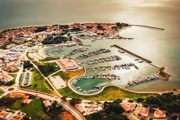 Foto van Villa in Novigrad met Privézwembad en Strand - Vakantiehuis in Novigrad - AreaSummer20KM