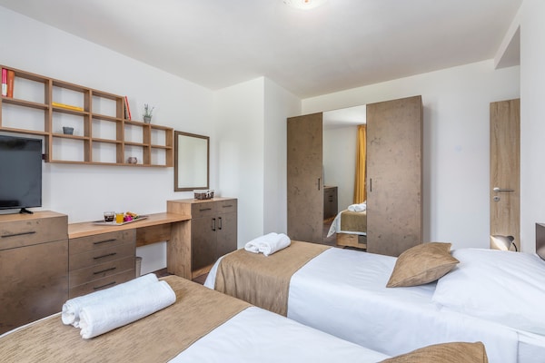 Foto van Villa in Brtonigla met Privézwembad - Vakantiehuis in Brtonigla - BedRoom