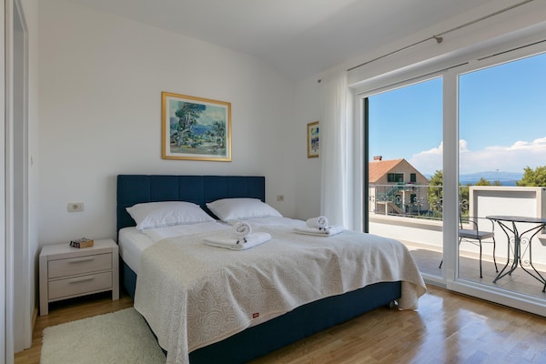 Foto van Villa op Brac Eiland bij Strand & Zwembad - Vakantiehuis in Milna - BedRoom