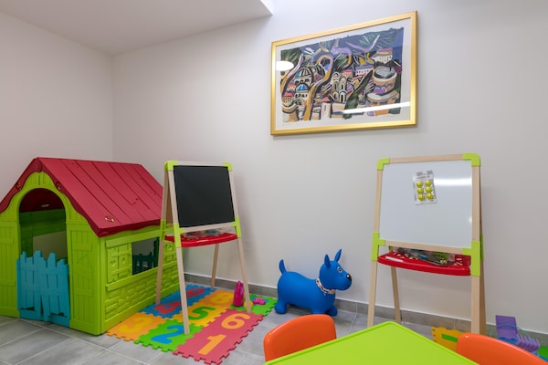 Foto van Villa op Brac Eiland bij Strand & Zwembad - Vakantiehuis in Milna - Facilities