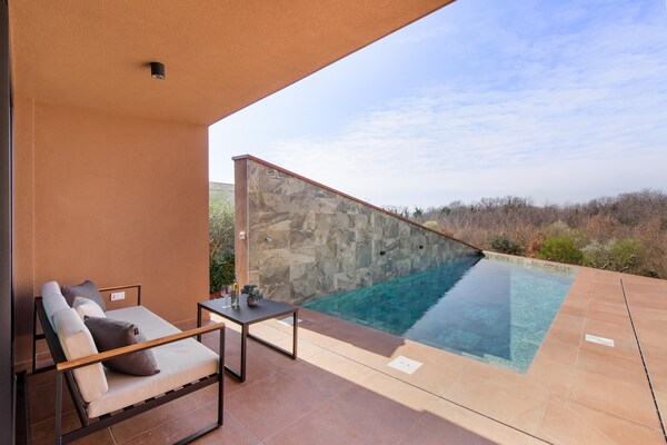 Foto van Appartement in Kroatië bij stranden - Vakantiehuis in Novigrad - TerraceBalcony