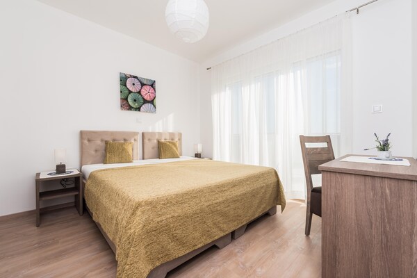 Foto van Appartement in Kroatië aan de Adriatische Zee - Vakantiehuis in Sukosan - BedRoom